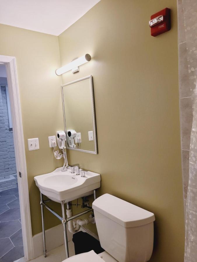 May Flower Hostel Llc Washington Luaran gambar